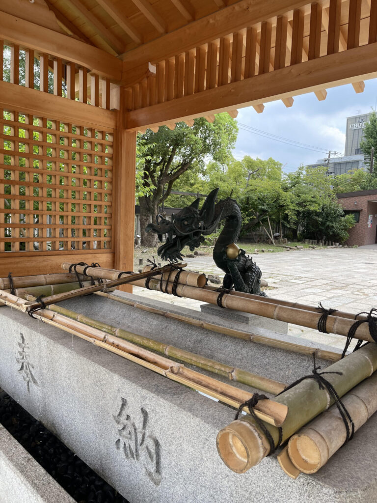 Temizuya (water basin for purification)